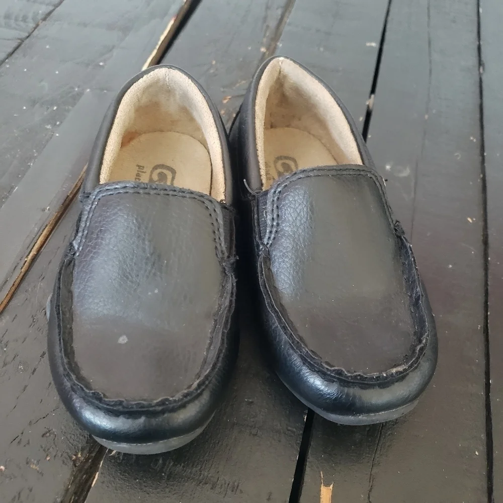 The Children's Place Toddler Baby Boy 6 Black Slip On Loafer Dress Shoes